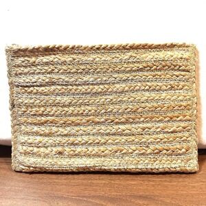 Shiraleah Chicago 12" X 8"  Summer Jute Zip Clutch Silver Resort Vacation